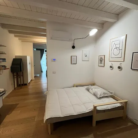 Nordic Nest Navigli, Bocconi And Olympic Village * מילאנו